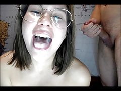 Оральный секс со своей студенткой Смотреть Оральный секс со своей студенткой