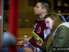 Нигер подарил двум похотливым сучкам незабываемую ночь Смотреть Нигер подарил двум похотливым сучкам незабываемую ночь